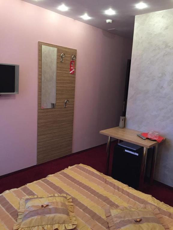 Pension Casa Dunarea เปรดัล ภายนอก รูปภาพ