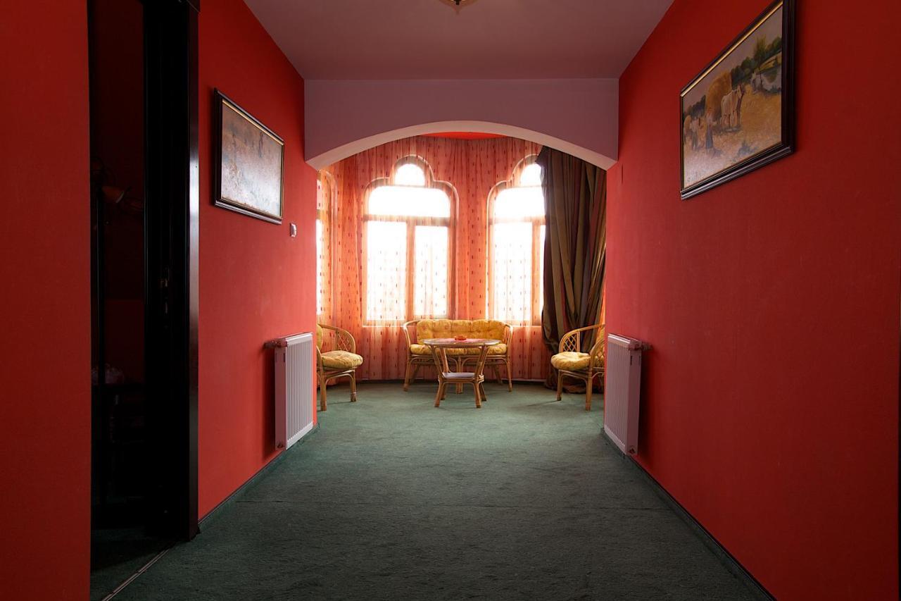 Pension Casa Dunarea เปรดัล ภายนอก รูปภาพ